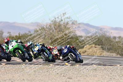 media/Dec-06-2025-CVMA (Sat) [[4a896cc04c]]/Race 4-Formula Middleweight/